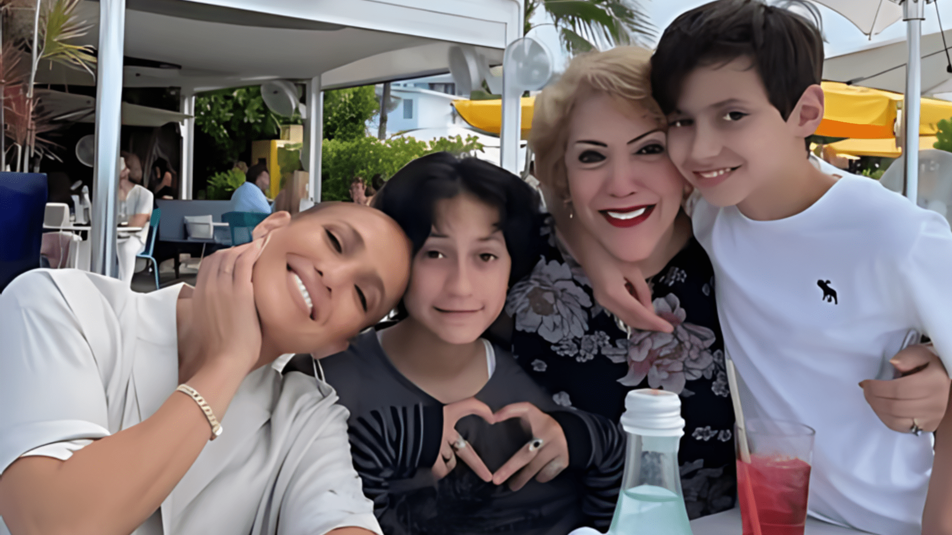 Jennifer Lopez Wishes Mom Guadalupe & Twins a Happy Mother’s Day